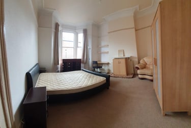 2 bed flat, Lonsdale Terrace, Jesmond, Newcastle, NE23HQ - Image 3